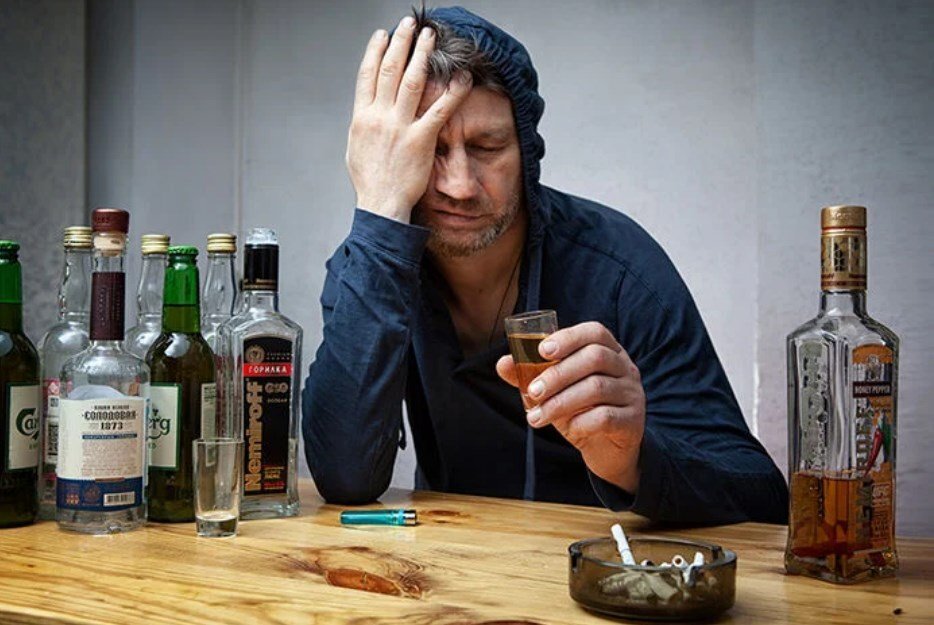 Ученые алкоголики. Алкоголик после запоя