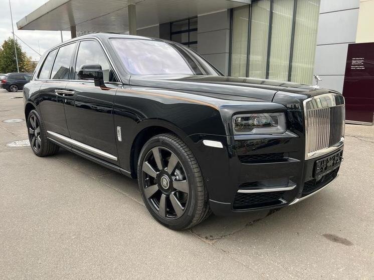     Фото: скрин фото rolls-roycecars.ru