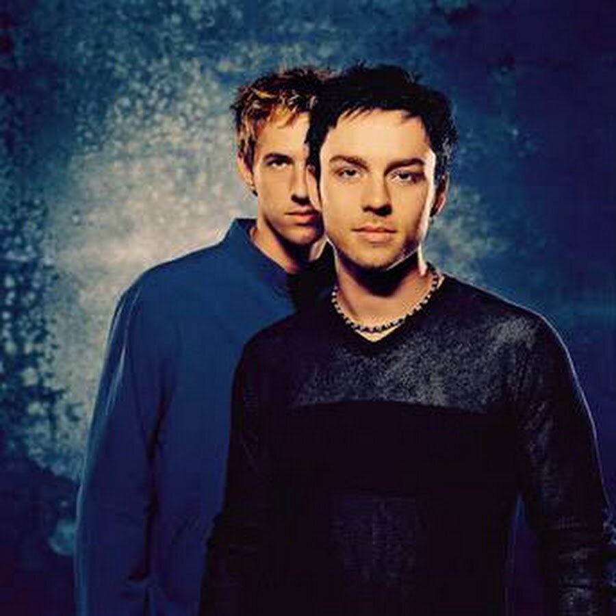 Сэвэдж гарден. Группа Savage Garden. Savage Garden обложка. Солист группы севеч Гарден. Darren Hayes и Колби Тейлор.