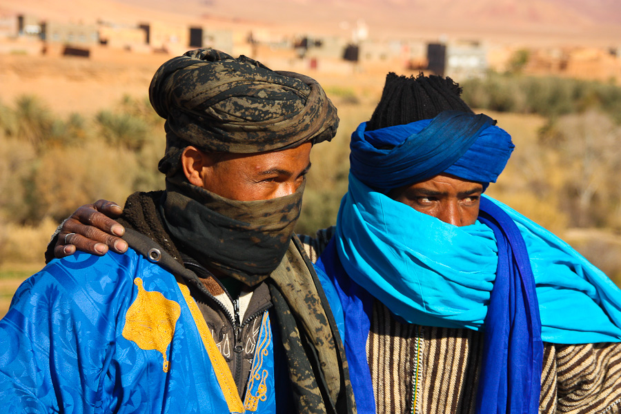 Араб северной африки. Берберы Марокко. Народы Марокко берберы. Берберы народ Африки. Народы Алжира берберы.