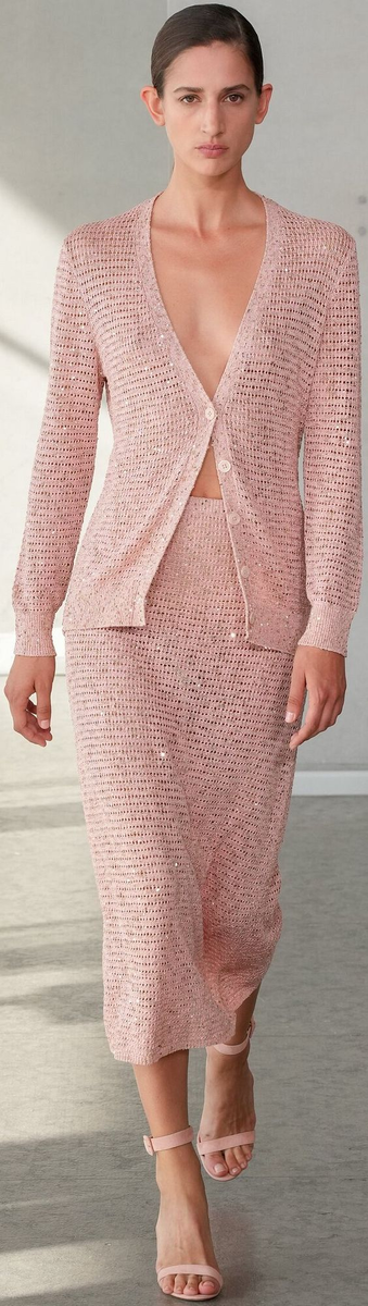 Carolina Herrera Spring 2024 