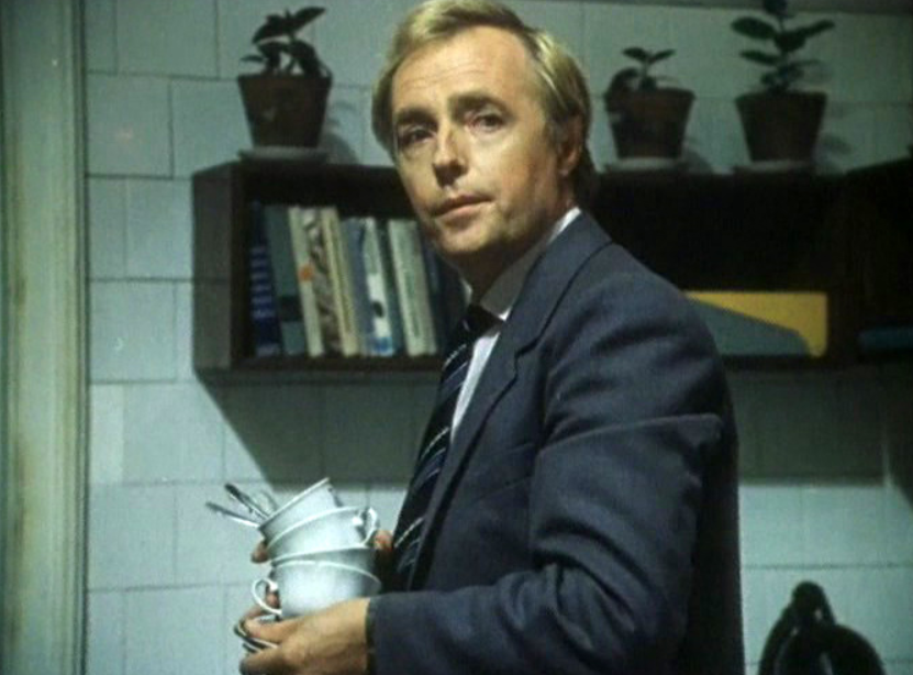 Полдень 1981. Keskpäev полдень (1981) - происшествие в каникулы. Полдень 1981. Keskpäev полдень (1981) - происшествие в каникулы xxx. Film keskpäev.