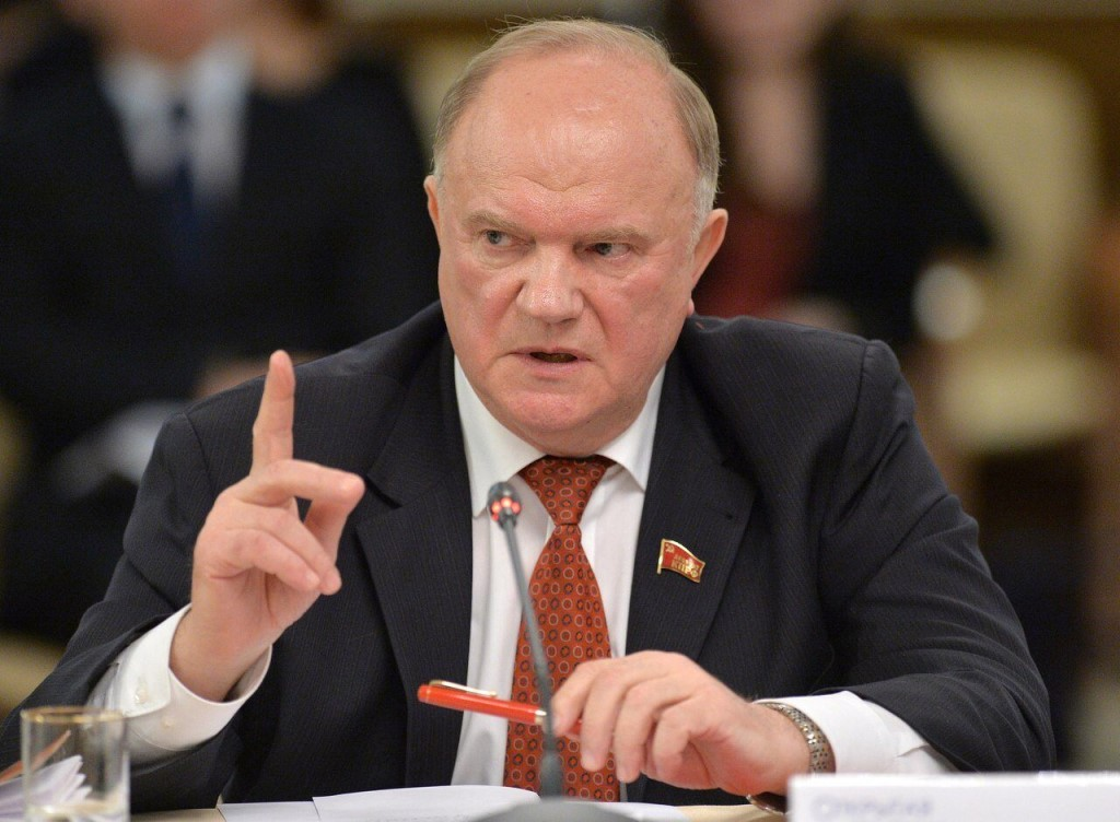 Геннадий Зюганов, лидер КПРФ, выступил перед молодыми коммунистами в Центре политической учебы ЦК КПРФ, где они получают обучение по идеологической, агитационно-пропагандистской работе партии.