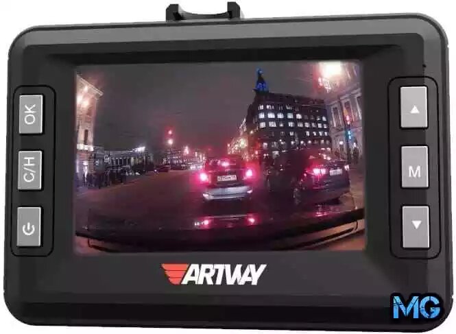 В рейтинг лучших видеорегистраторов с радар детектором по цене/качеству попадает Artway MD-105 со встроенным GPS-модулем. В своем классе девайс является одним из наиболее компактных, а для фиксации используется быстросъемный поворотный шарнир и присоска, которая закрепляется на лобовом стекле.