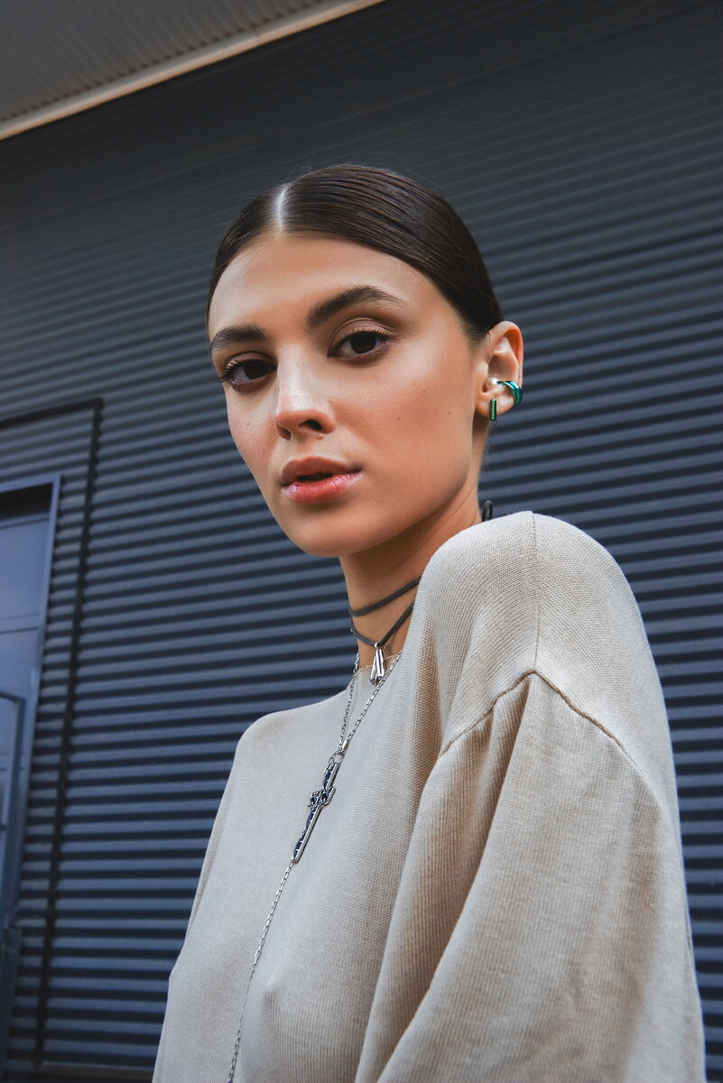 серьги-пусеты “match” green