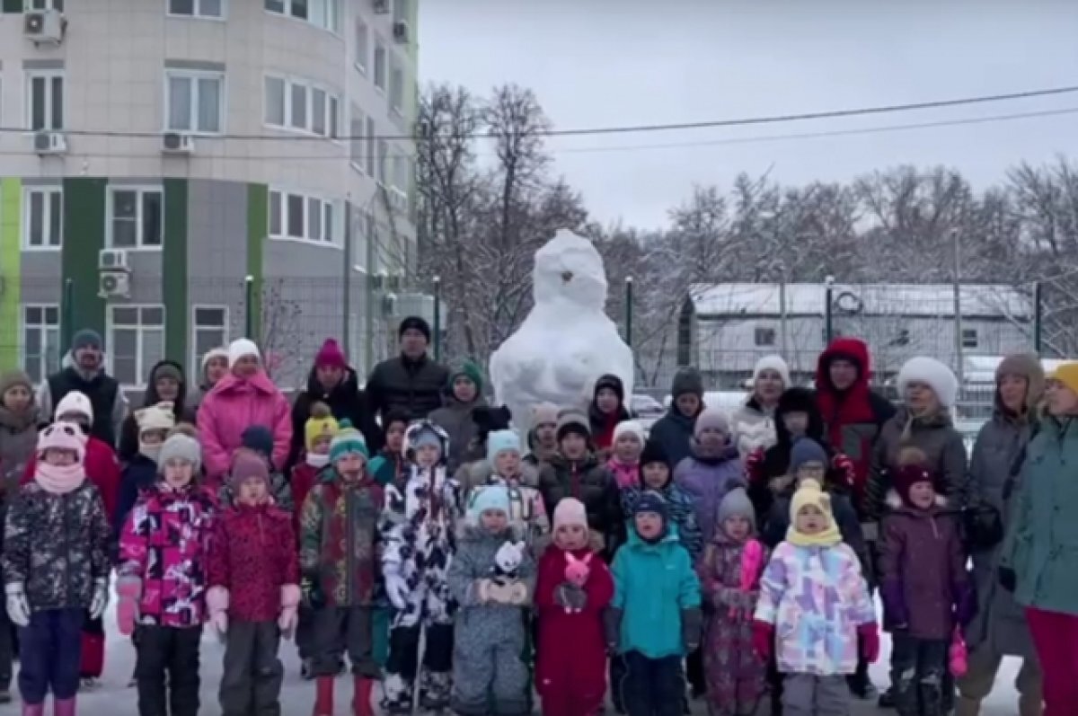    Жители Уфы записали обращение Деду Морозу с просьбой сохранить «Тан»