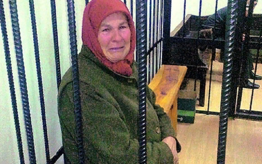 Пенсионерка в тюрьме. Бабка ворует.