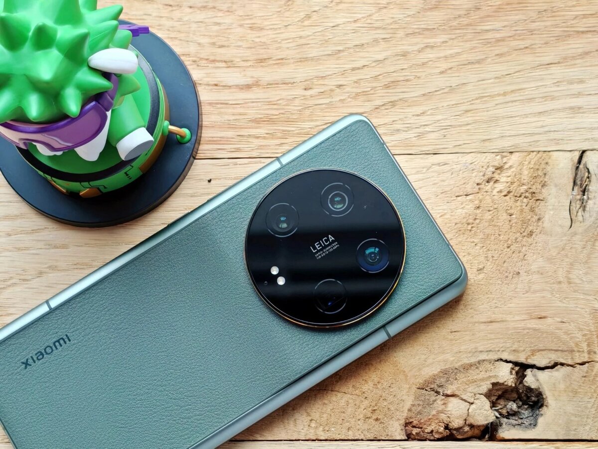 Смартфон Xiaomi 13 Ultra