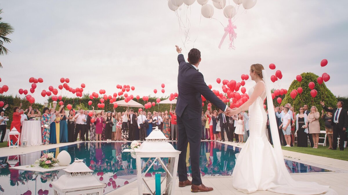    Сколько нужно встречаться до свадьбы? © Unsplash / Álvaro CvG