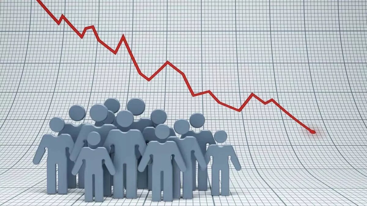     Экономика России в 2023 году рвет шаблоны и быстро растет вопреки негативным прогнозам. Мы не только вернули потерянные в прошлом году позиции, но и на 1,8% обогнали 2021 год. Но почему же народ не чувствует, что жить стало лучше? «НИ» выяснили, о чем забыли рассказать в отчетах об успехах.