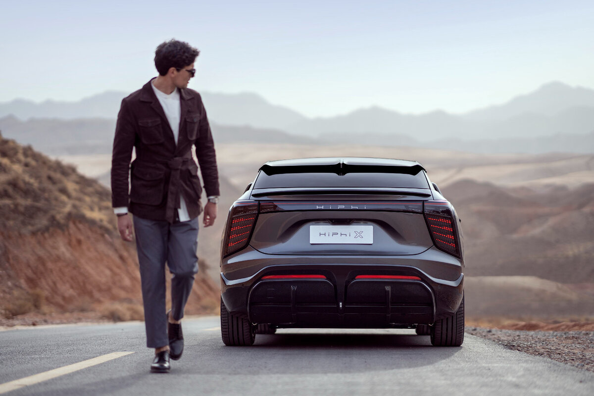 Премиальный китайский электрокар Hi-Phi X
