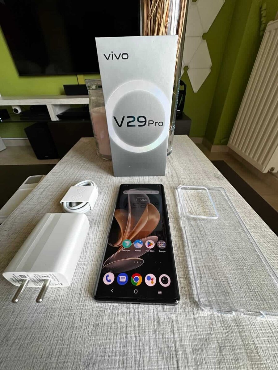 Обзор Vivo V29 Pro: смартфон, нацеленный на работу с камерой | DGL.RU -  ЦИФРОВОЙ МИР | Дзен