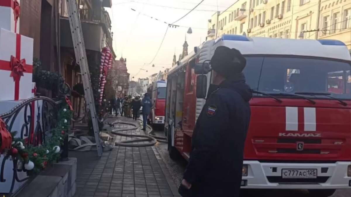     В пресс-службе ведомства сообщили, что на место происшествия выехал ио прокурора Ленинского района Роман Коваль.