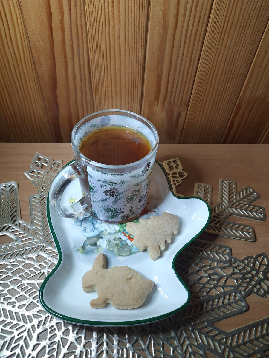 Зайки, елочки