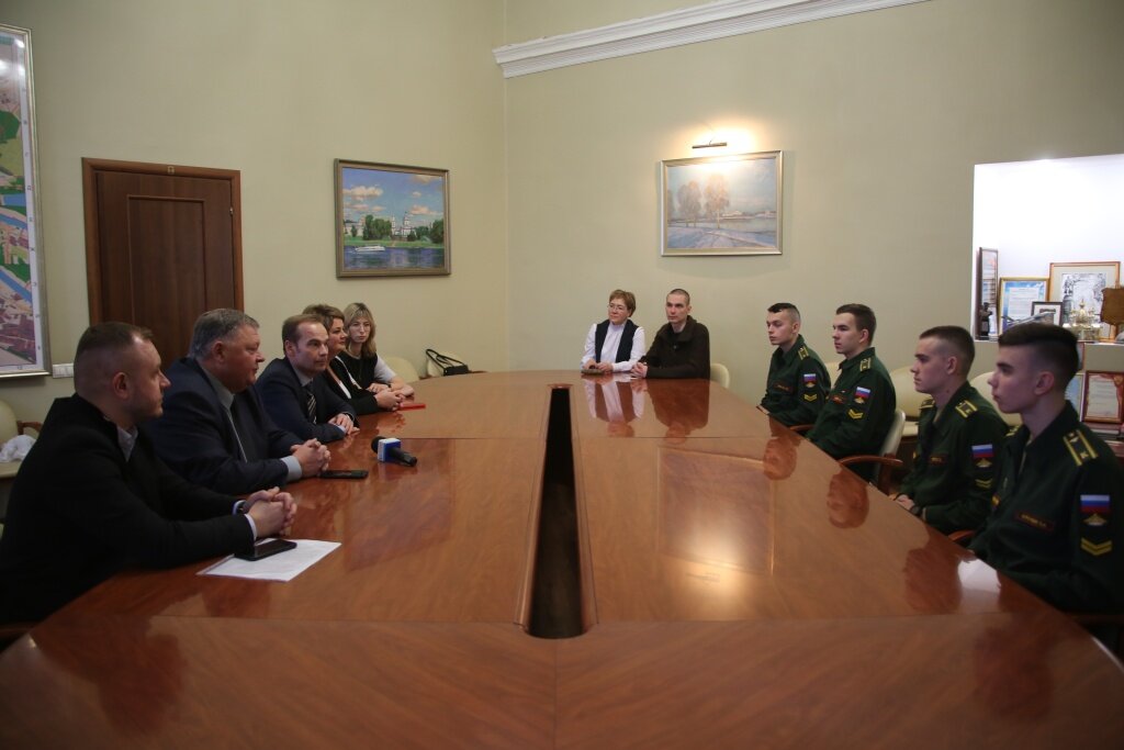 Тверь посетили курсанты из Санкт-Петербурга