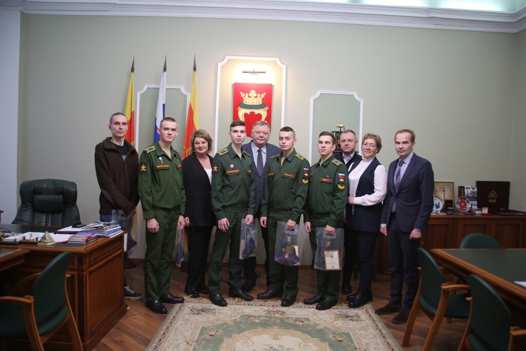 Тверь посетили курсанты из Санкт-Петербурга