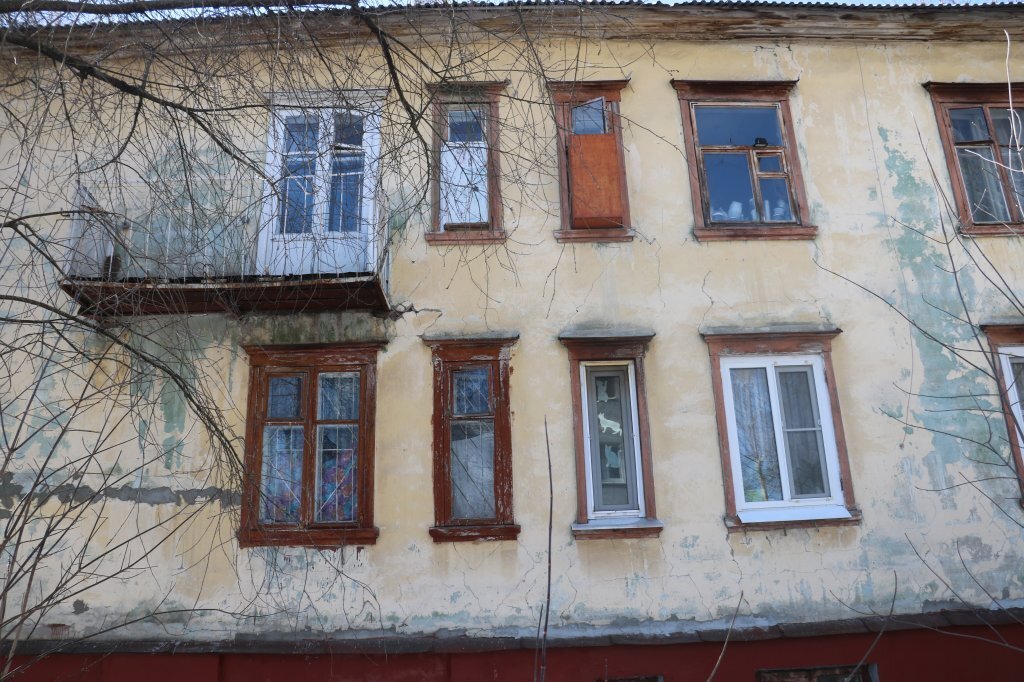 Таганрогский блокнот. Блокнот Таганрог новости. Таганрог здания которые не вернуть. Блокнот Таганрог на Октябрьской площади фото.