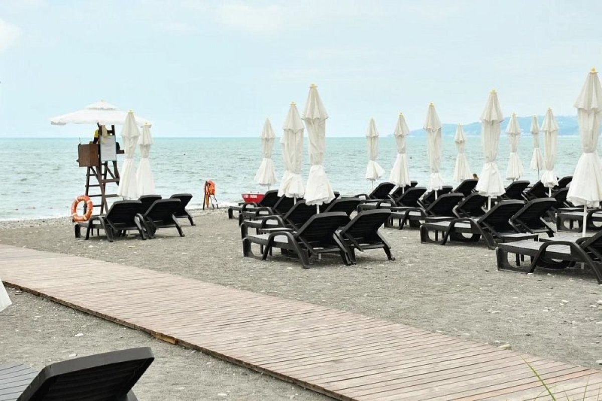    Кондратьев: Пляжи в Краснодарском крае должны быть доступны для жителей