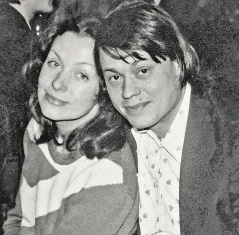 Людмила Андреевна и Николай Петрович познакомились в 1973 году. Ей было 25 лет, ему – 29 лет. 