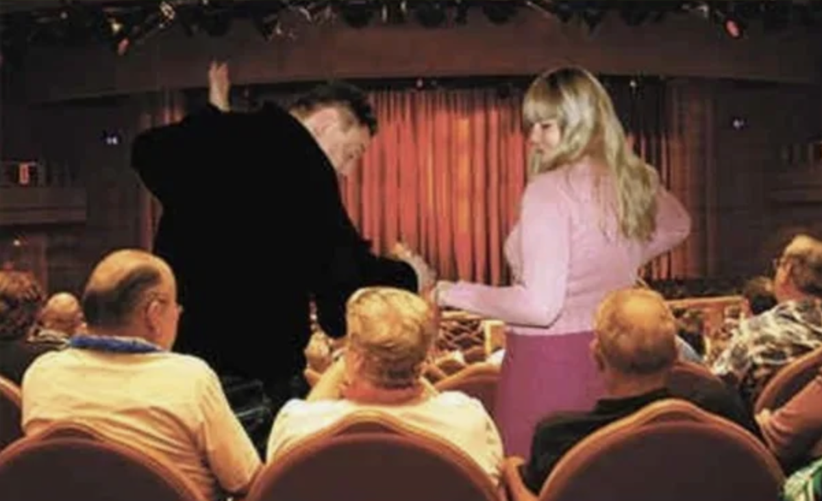 Этикет в театре презентация. Как проходить по рядам в театре. Правила поведения в зрительном зале. Как проходить по рядам в театре. Как проходить по рядам в театре.