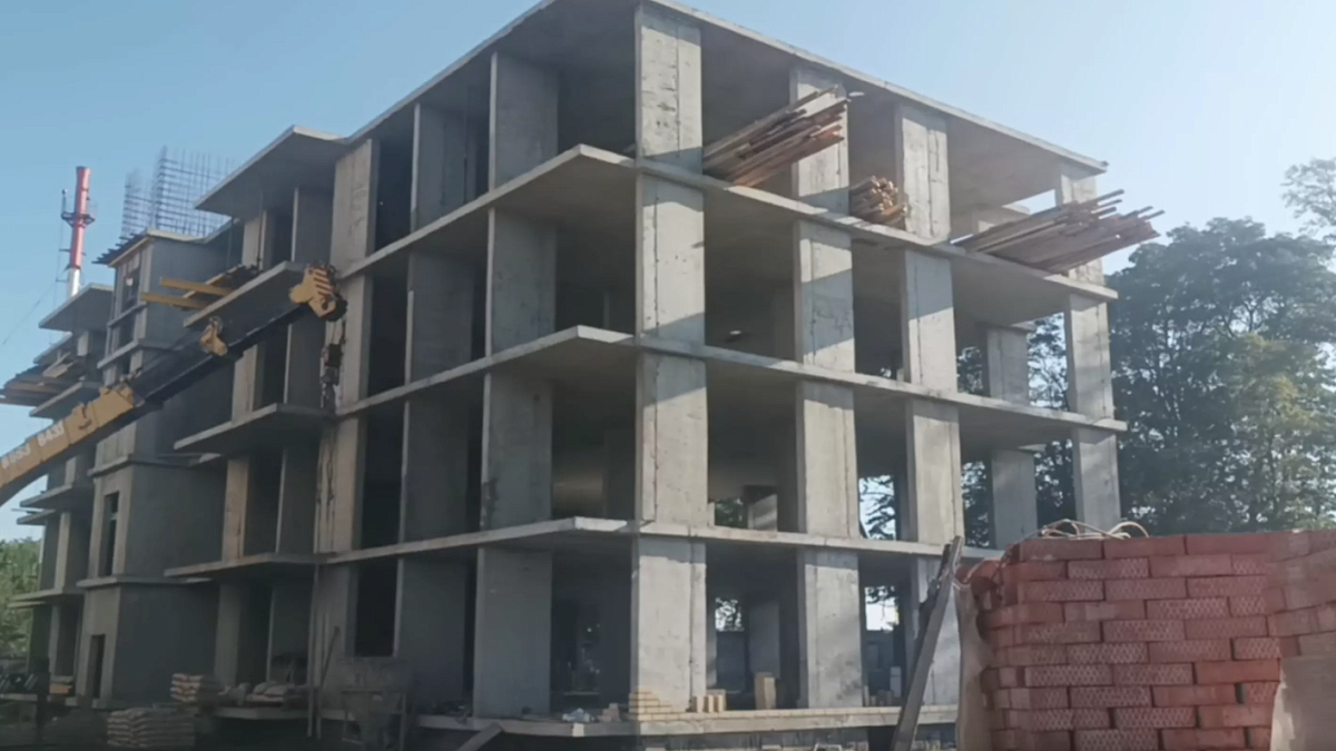    На Кубани осталось 4,5 тысячи обманутых дольщиков. Фото: телеканал «Краснодар»