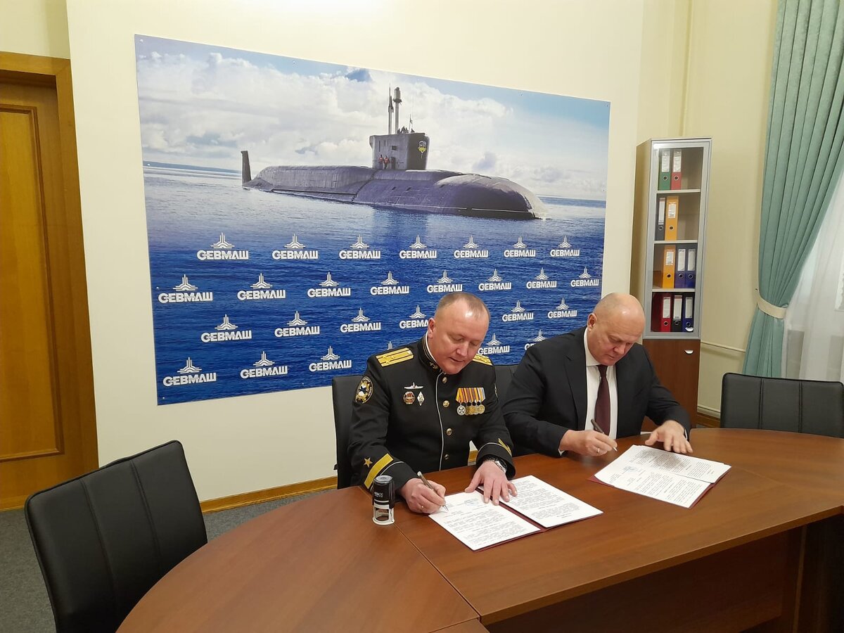 На Севмаше подписано соглашение о взаимодействии между АПК "Красноярск" и администрацией Красноярска		