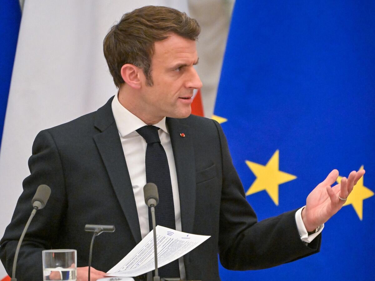    Президент Франции Эммануэль Макрон на пресс-конференции по итогам переговоров с президентом РФ Владимиром Путиным в Кремле© РИА Новости / Сергей Гунеев