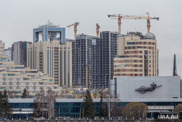    В Екатеринбурге на первичном рынке в ноябре увеличилось количество до 49 337 тысячи квартир