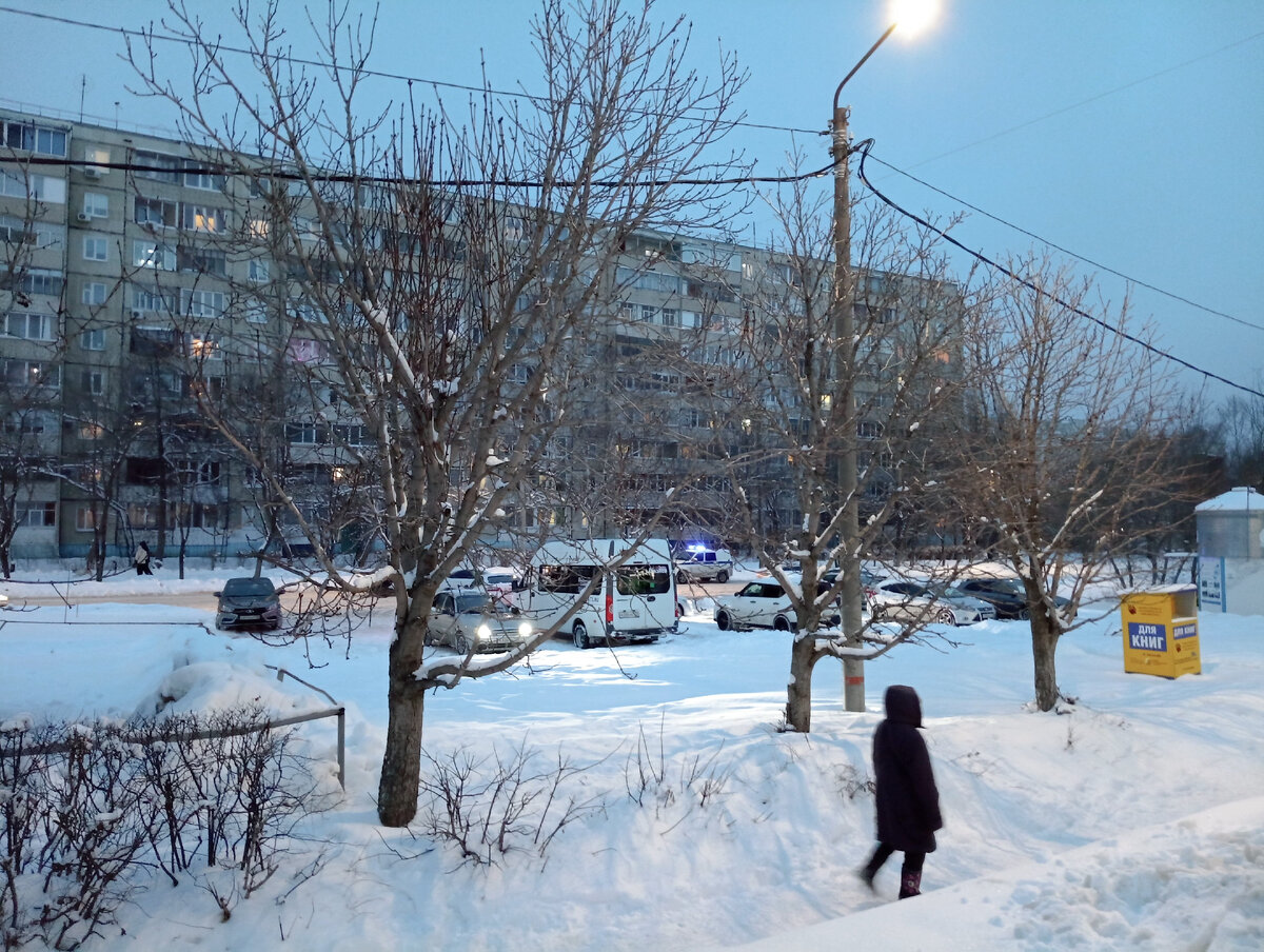 Приедут, а у нас дороги почти не чищены