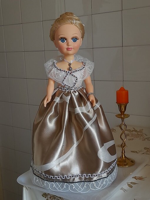 Бальное рождественское платье куклы Анастасии "Люмьер". Декабрь, 2023. 