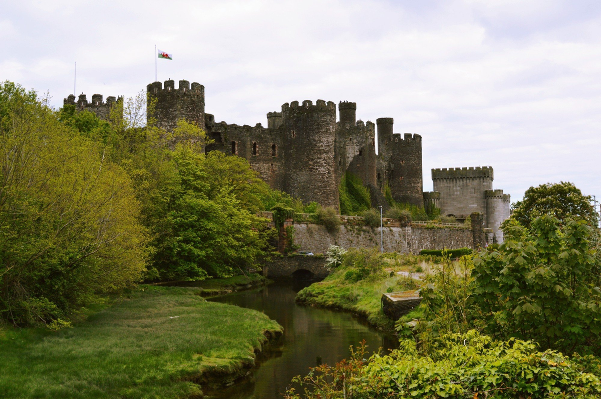 Замок Конви Уэльс. Великобритания. Фото из открытых источников интернет