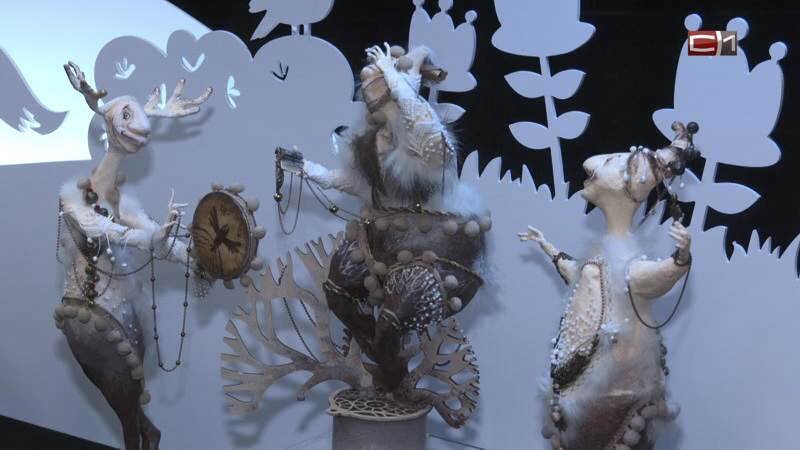    Выставка «КУКЛЯНДИЯ» работает в Сургутском художественном музее