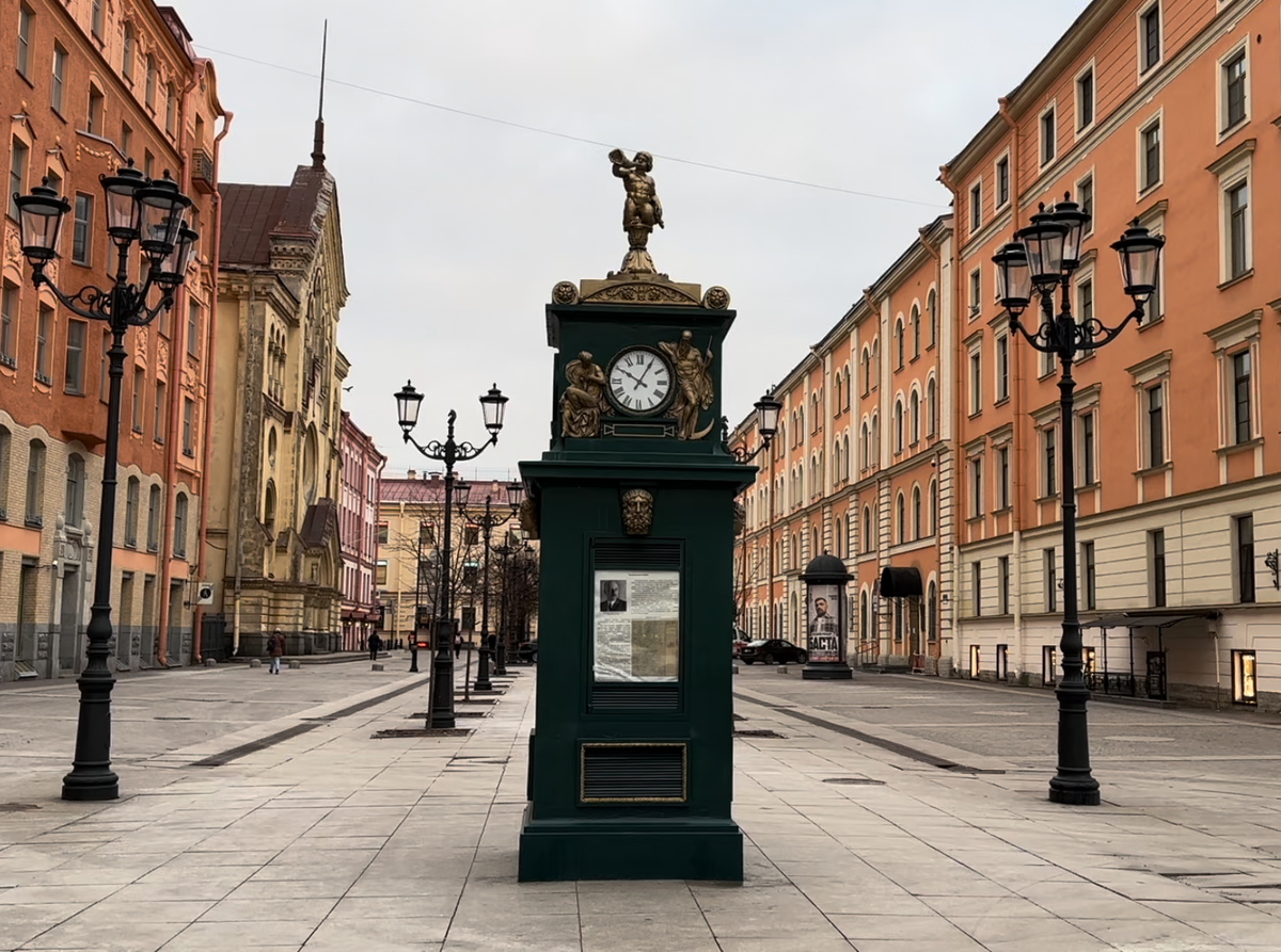 По Невскому проспекту и Малой Конюшенной. Казанский собор, две лютеранские  церкви, четыре памятника и многое другое. Мы снова в Петербурге. | Павел  Бочкарев Путешествуем вместе | Дзен