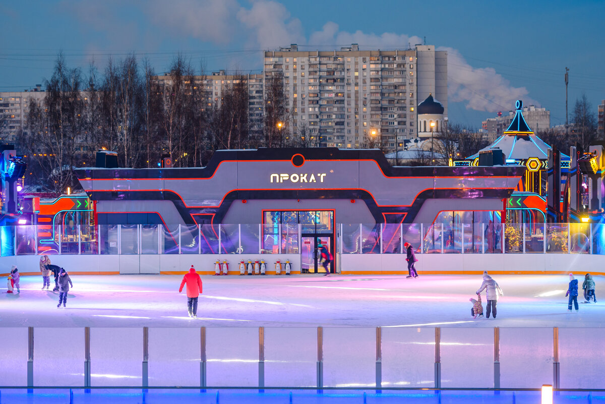 Каток на фестивальной площадке в Вешняках. Фото: Московские сезоны