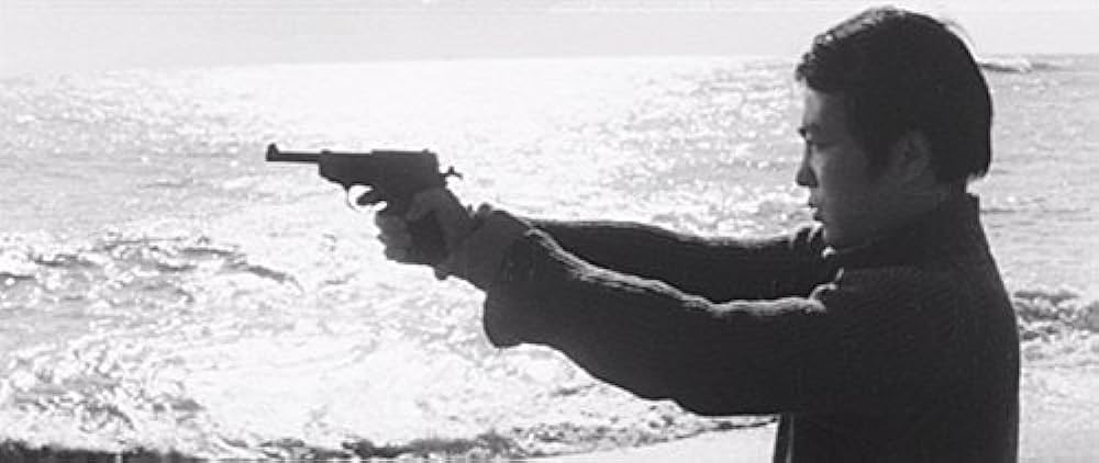 Вообще, меня смутил этот момент, потому что достать огнестрел в Японии также сложно, как и найти в Иркутске фри спейс веган кафе для небинарных персон