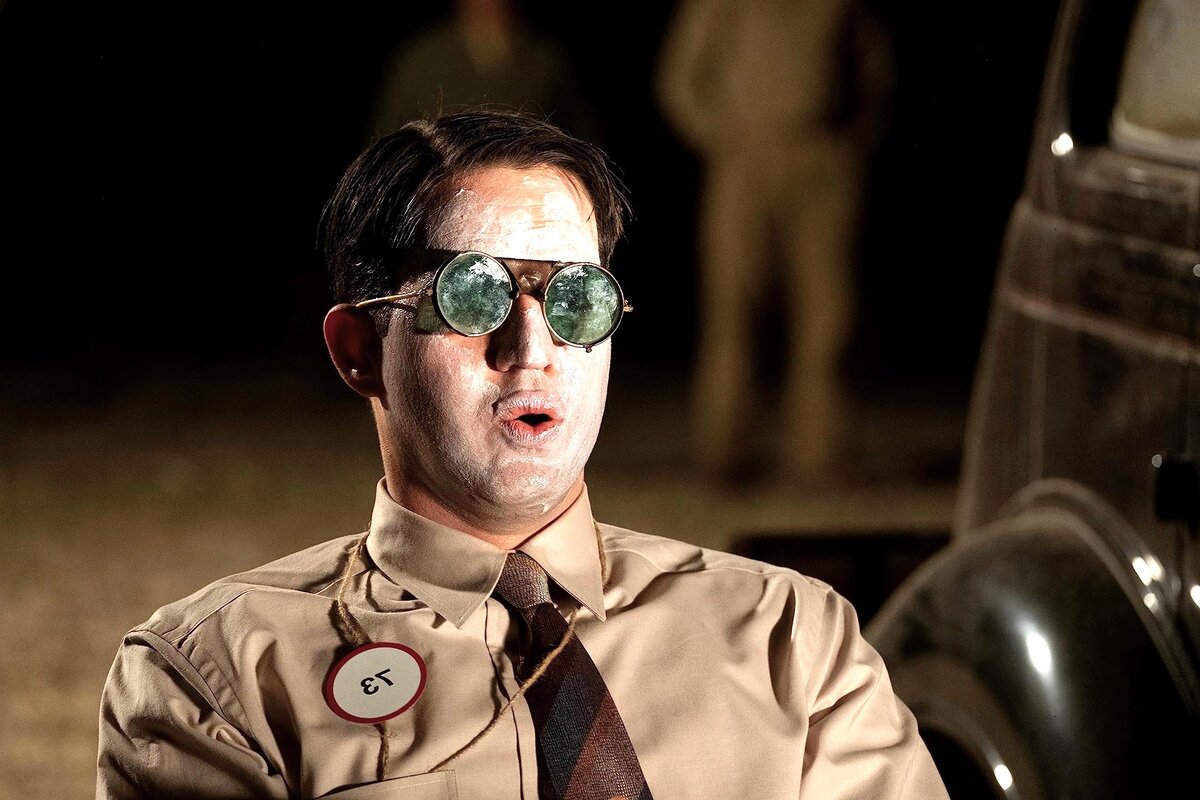 Кадр из фильма "Оппенгеймер" (2023)