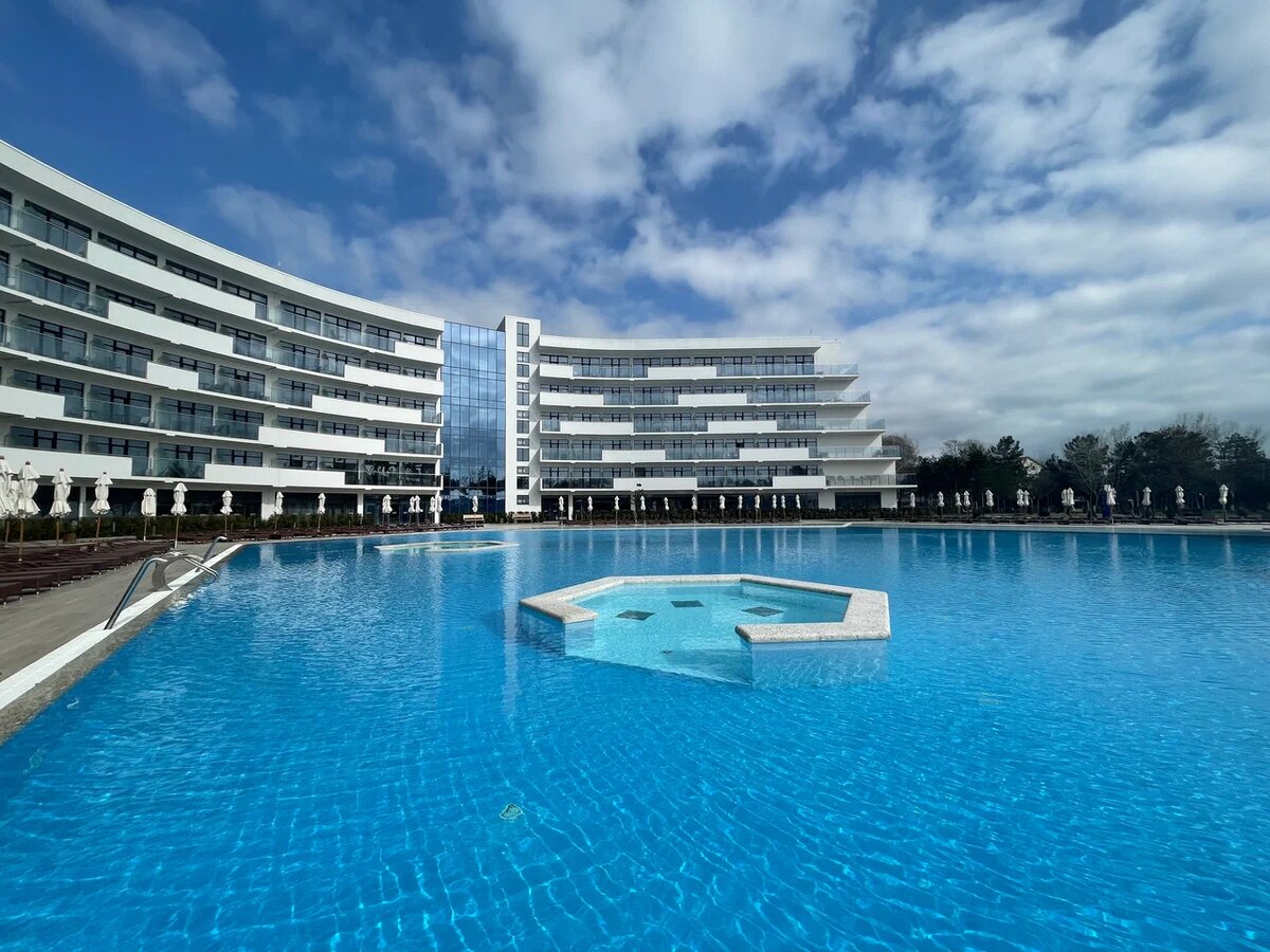 Movenpick resort spa анапа. Гранд отель валентина анапа фото. Гранд валентина анапа. Анапа grand hotel anapa. Alean doville анапа.