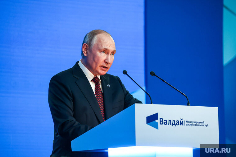    Долгое заключение подследственных в СИЗО не приемлемо, считает Путин