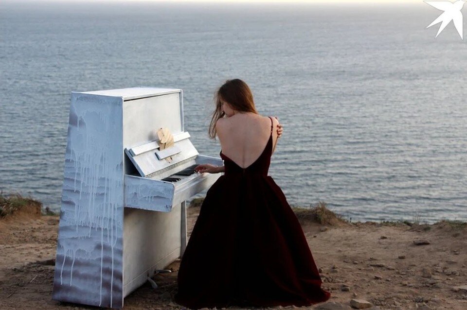    Кто и зачем каждый раз пытается испортить живописную фотолокацию? Милана СОКОЛ