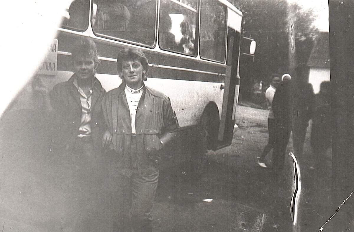 Сборы на БАМ были недолги. Правда, родители никак не хотели отпускать девчат на край света