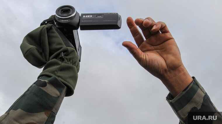    Ритейлеры отметили, что лидером продаж стала американская карта памяти Kingstone