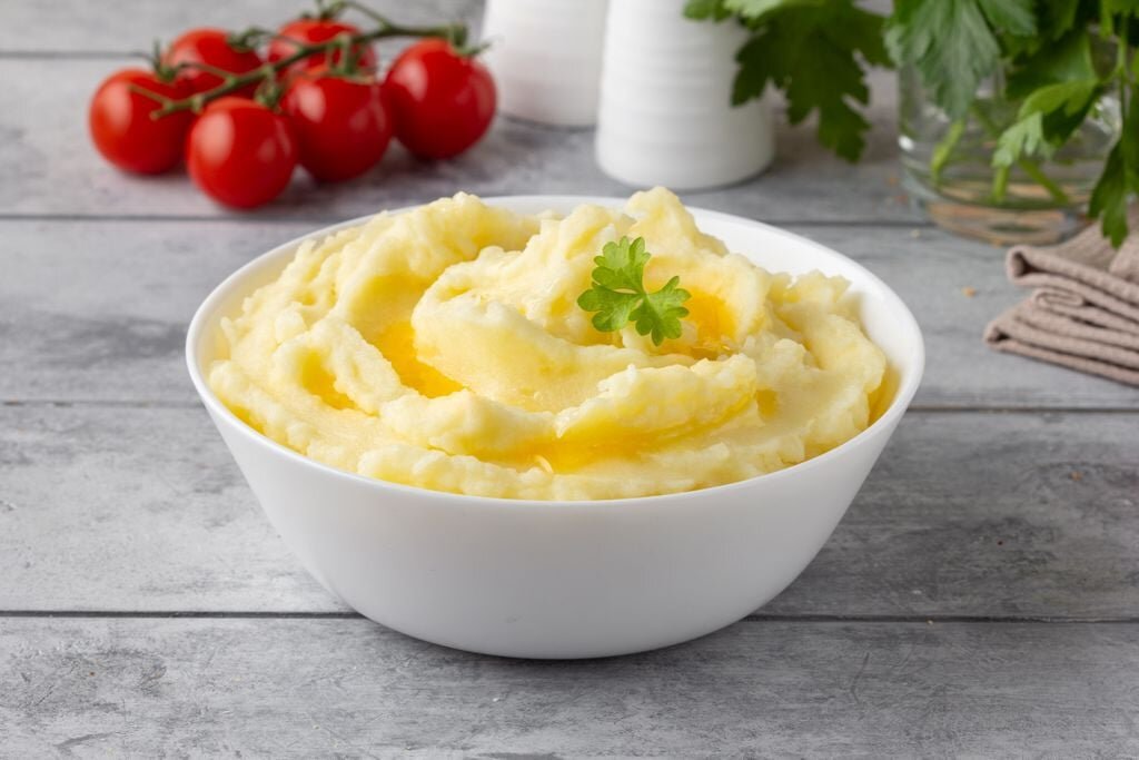 Пюре без масла. Картофельное пюре. Картофельное пюре толчёнка. Красивое картофельное пюре. Пюре сливочное