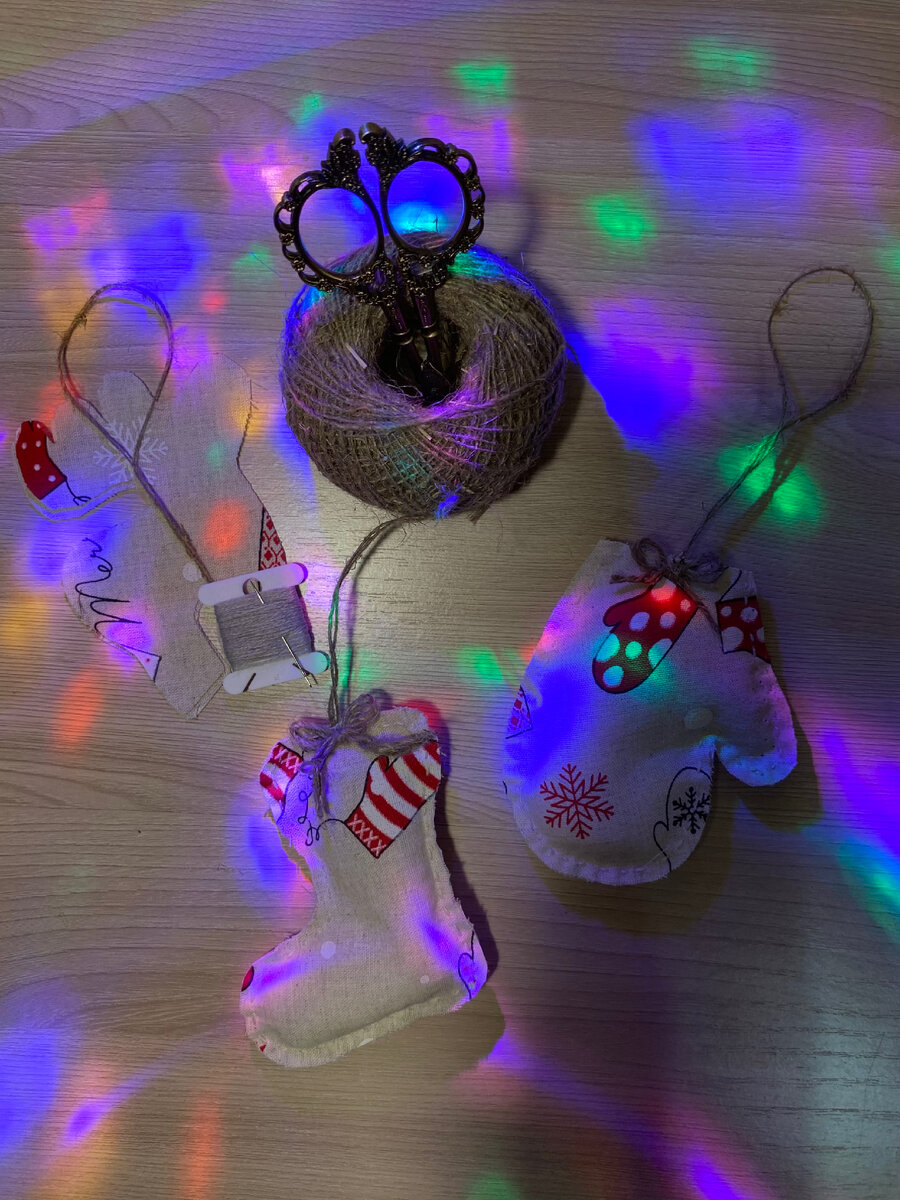 Фотографии и изделия выполнены Даниловской Люовью