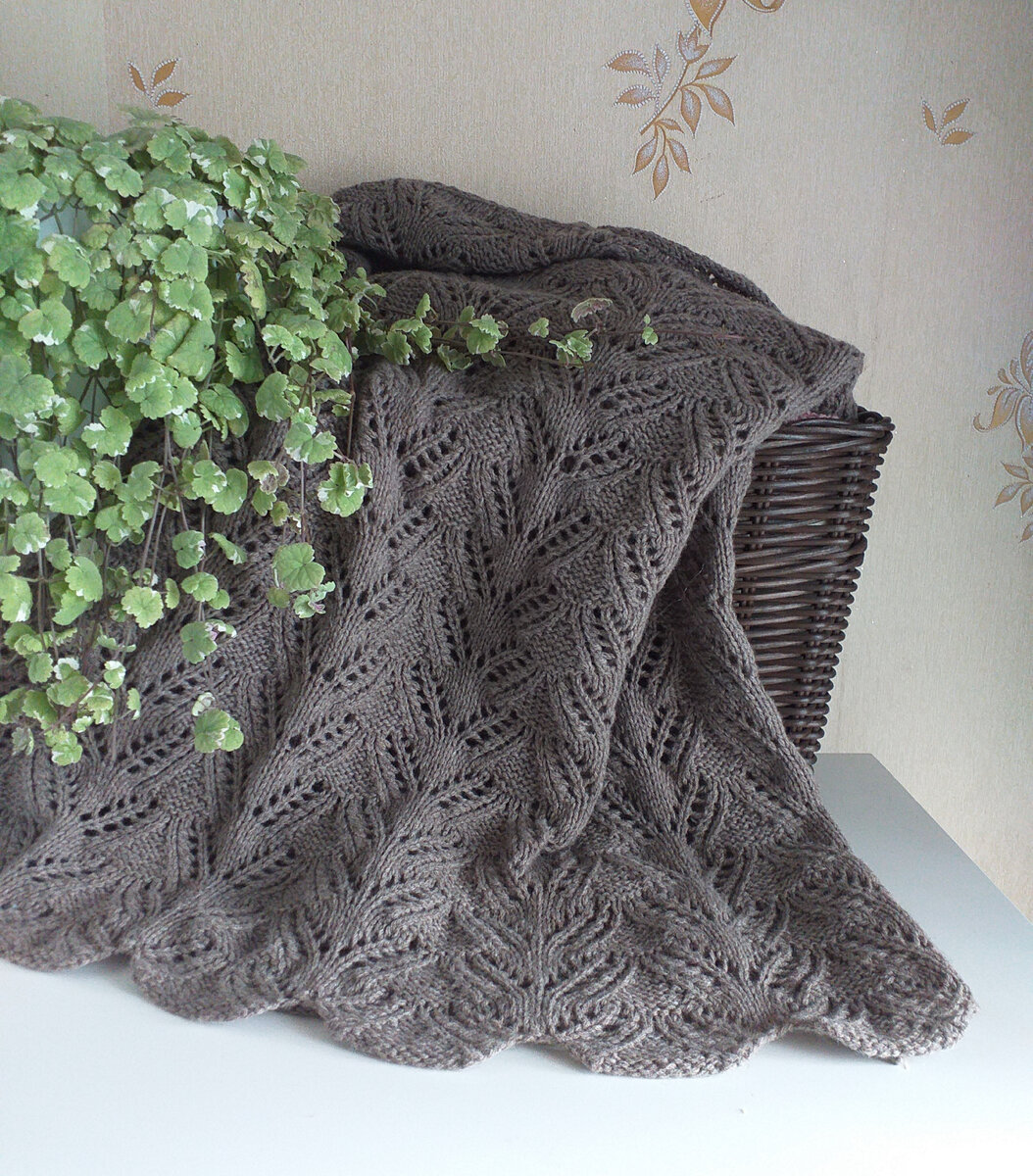 Ажурный плед из мериноса.