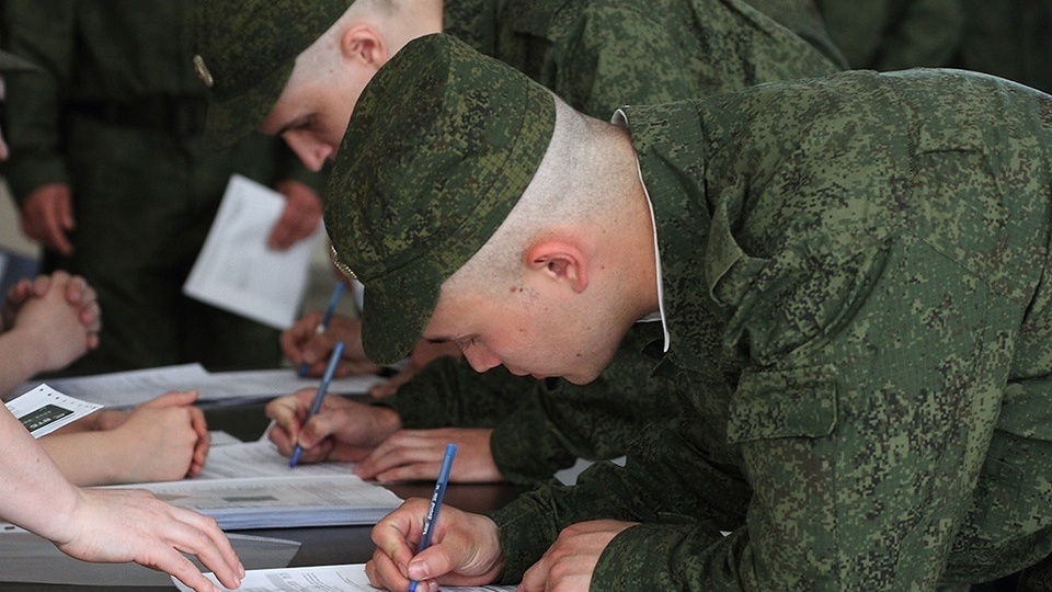 Что делать, если срочник не выходит на связь