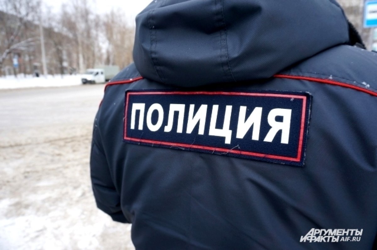    В Перми полиция проверила школьников, оставивших фекалии под дверью учителя