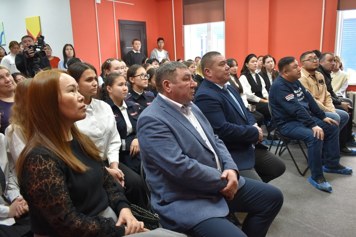 В Туране 29 ноября открыли молодёжный центр под названием «Бий-Хем». Это событие в городе называют историческим.