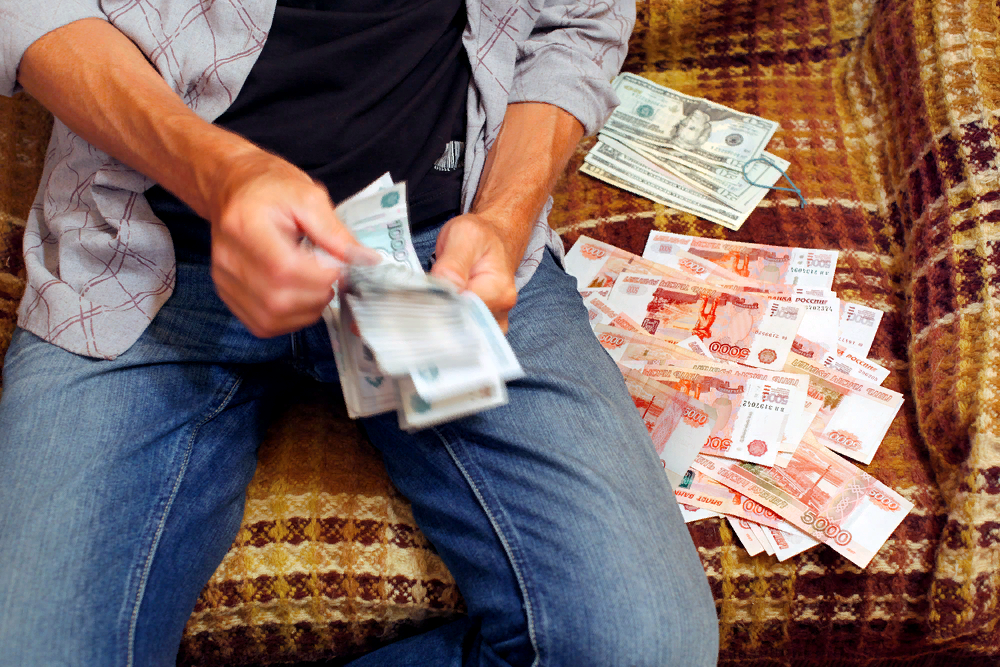 Dinero beast. Сделка деньги. Займ от частного инвестора. Инвестирование картинки. Деньги от частного инвестора.