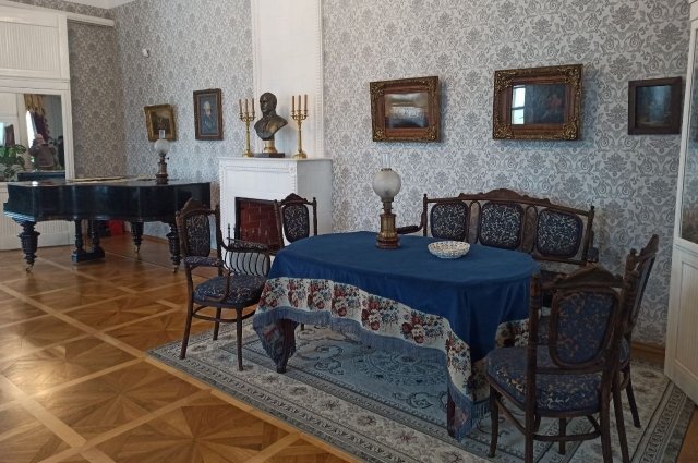    Как Афанасий Фет и Фёдор Тютчев связаны с Черноземьем?