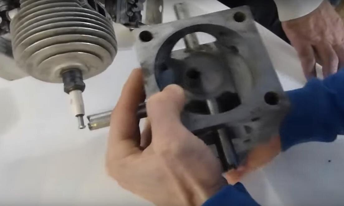 Опытный образец бесшатунного двигателя Баландина